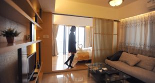 2012年10月20日，成都市鹭岛国际社区，途家网短租房度假公寓卧室。（要闻）成都商报记者王天志摄影